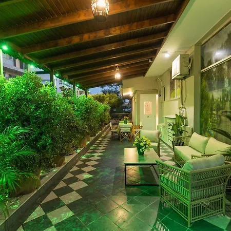 公寓 Panagouli Garden House Rhodes City